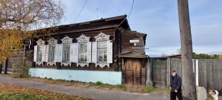 Продается нежилое помещение, 105,5 кв. м,  Красноярский край, г. Енисейск, ул. Ленина, дом 80, пом. 1